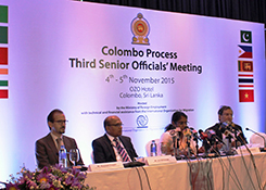 151110091127HeadTable4-245x175.jpg